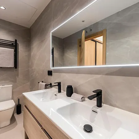 Mh Apartments Soho Madrid Exterior photo